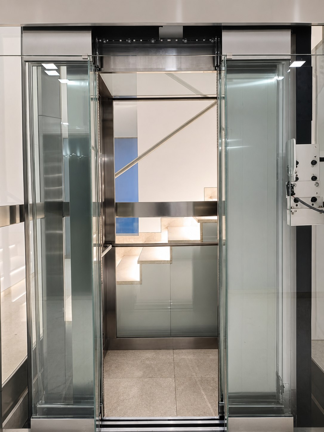 Cabina acristalada instalada por el equipo de Be-Si